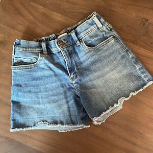 Crewcuts girls stretch denim shorts medium wash size 8